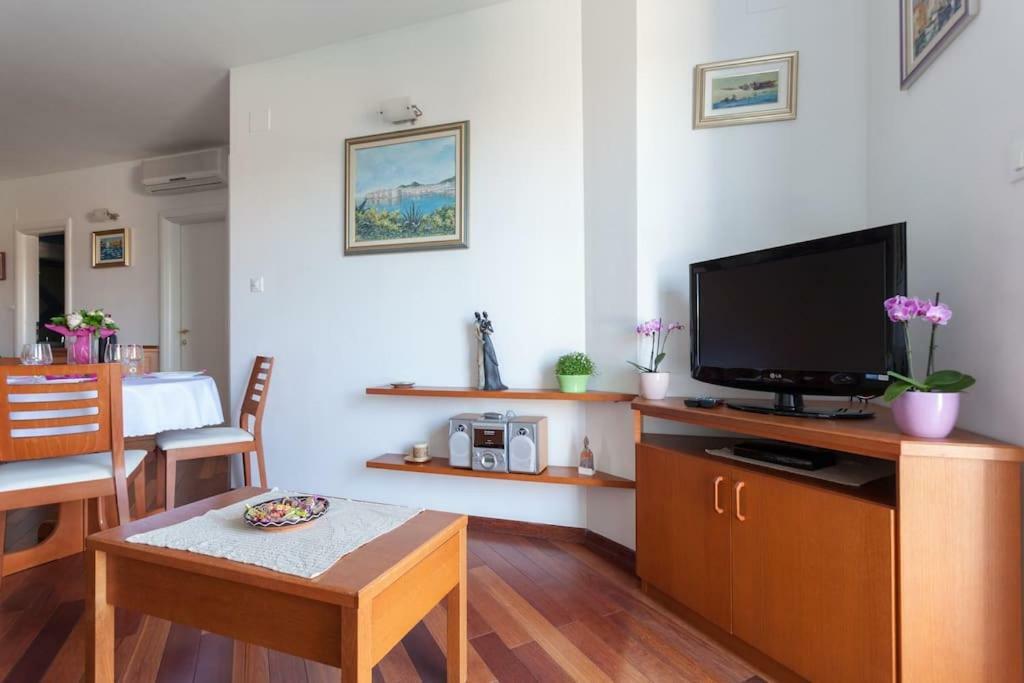 דוברובניק Apartment Maria - Free Garage מראה חיצוני תמונה