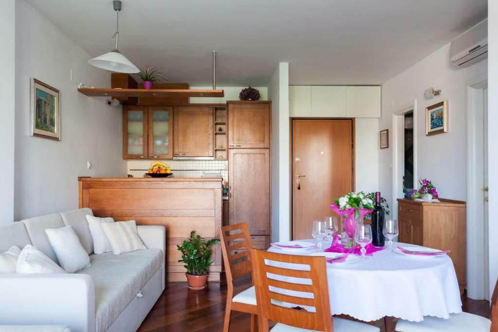 דוברובניק Apartment Maria - Free Garage מראה חיצוני תמונה